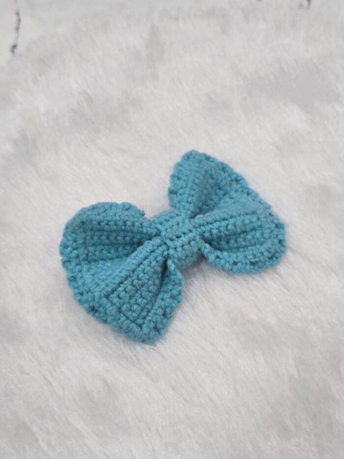 Sky Blue Crochet Bow Clutcher Hairband