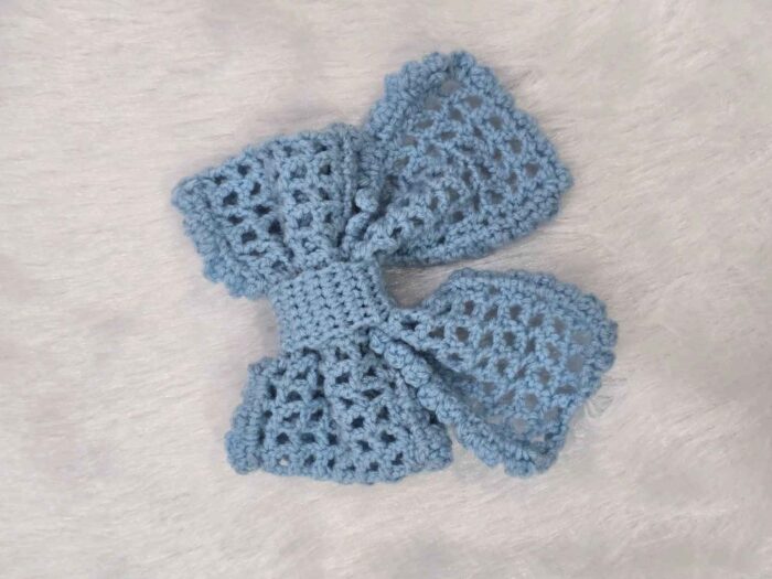 Sky Blue Crochet Bow Clutcher Hairband